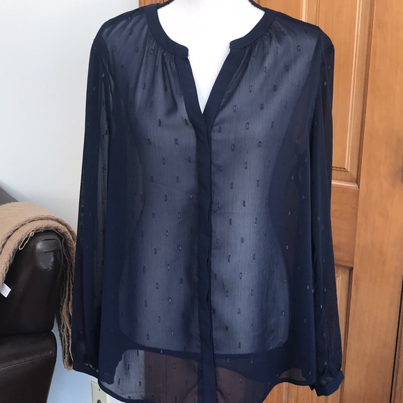 Gap blouse - Picture 2 of 6